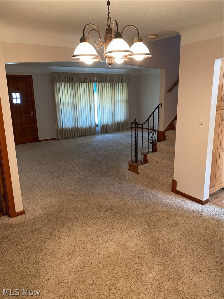 2515 Keystone Road Cleveland, OH 44134 - Photo 2 of 11