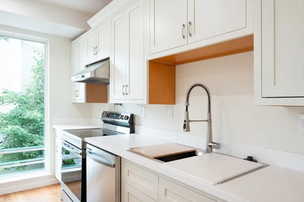 $5,000 | 171 Everett Street, Unit 2, Boston, MA 02134