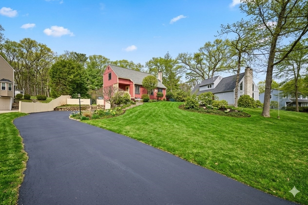 44 Carriage House Path Ashland, MA 01721 - Photo 2 of 35