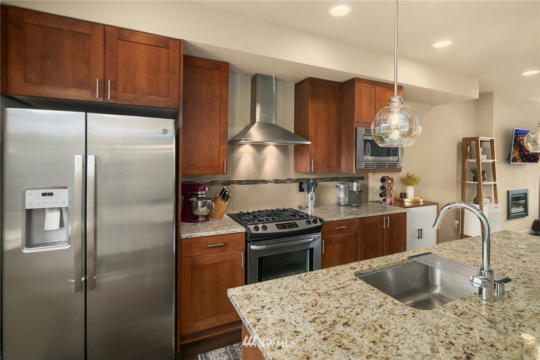 4219 Renton Avenue South Seattle, WA 98108 - Photo 10 of 22