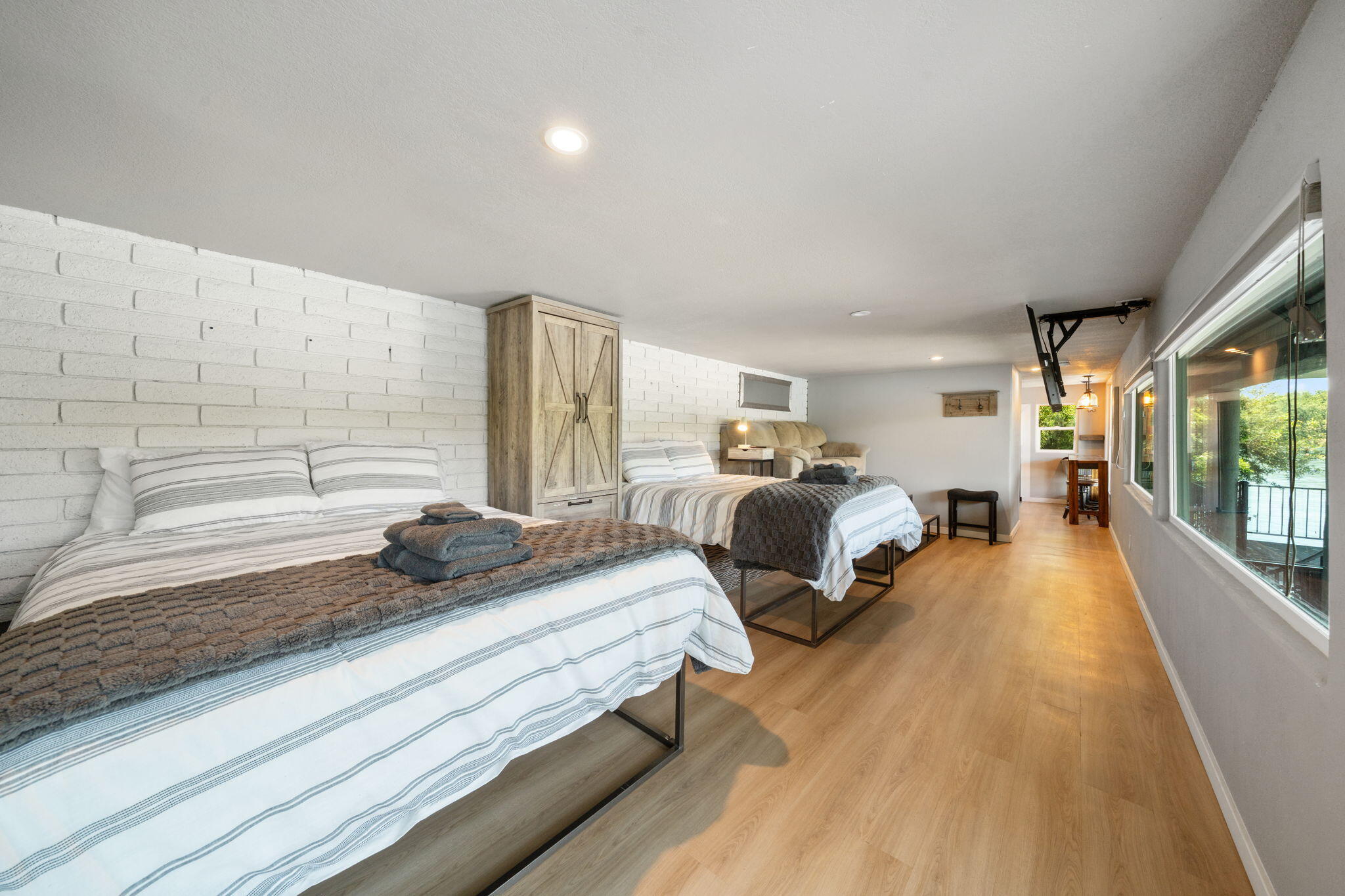3317 Riverside Drive Anderson, CA 96007 - Photo 43 of 77 Studio