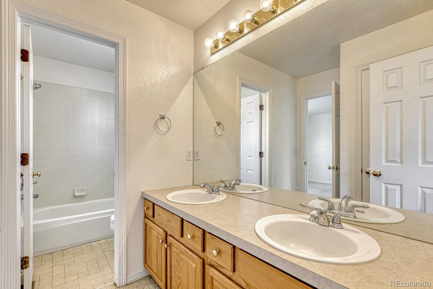 10804 Vista Road Parker, CO 80138 - Photo 31 of 50