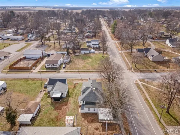 $119,000 | 101 East Locust Street, Coulterville, IL 62237