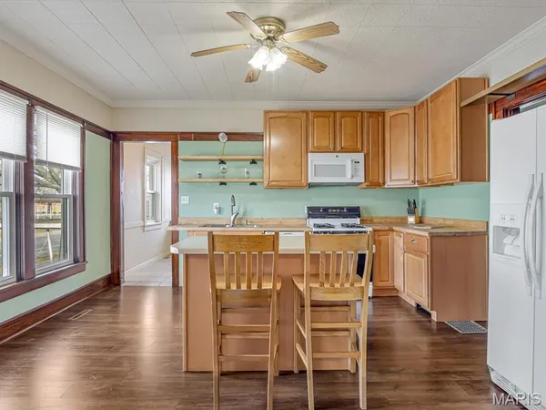 $119,000 | 101 East Locust Street, Coulterville, IL 62237