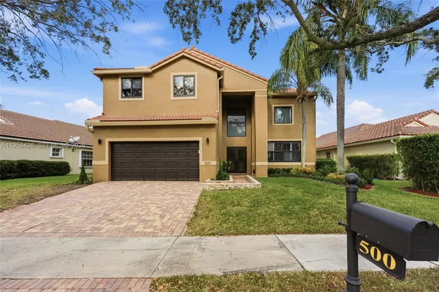 $1,096,000 | 500 Cambridge Drive, Weston, FL 33326