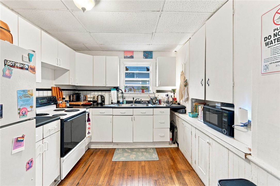 18 Spring Street Westerly, RI 02891 - Photo 38 of 48 Gallery Image 38