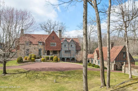 $15,995,000 | 44 Khakum Wood Road, Greenwich, CT 06831