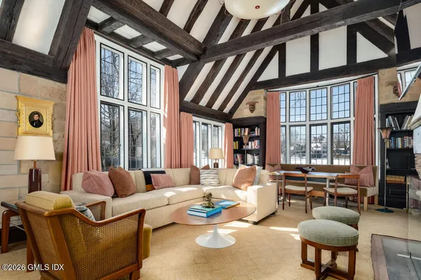 $15,995,000 | 44 Khakum Wood Road, Greenwich, CT 06831