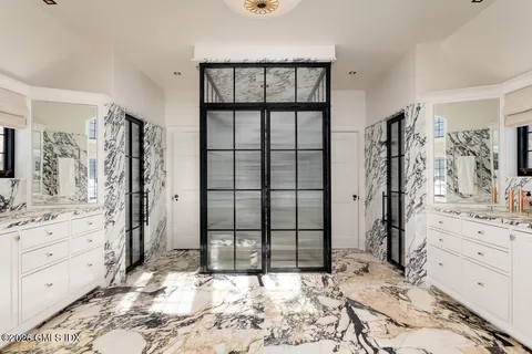 $15,995,000 | 44 Khakum Wood Road, Greenwich, CT 06831