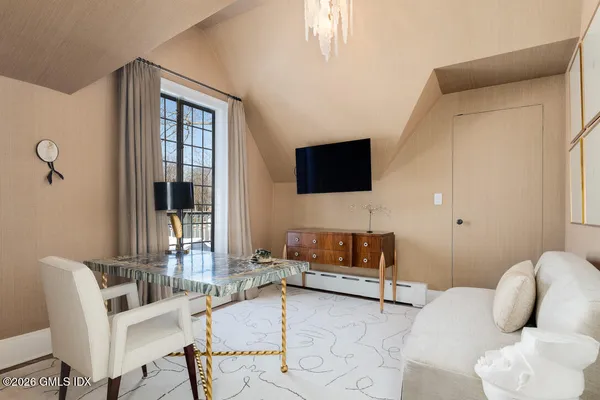 $15,995,000 | 44 Khakum Wood Road, Greenwich, CT 06831