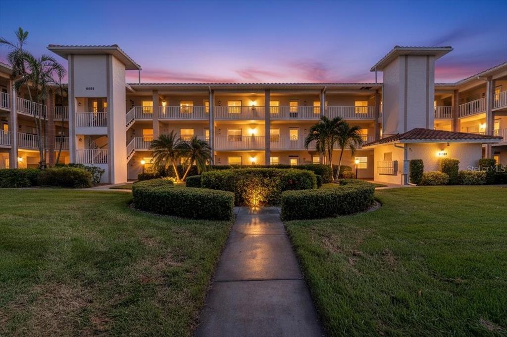 6505 Stone River Road, Unit 103 Bradenton, FL 34203 - Photo 2 of 55