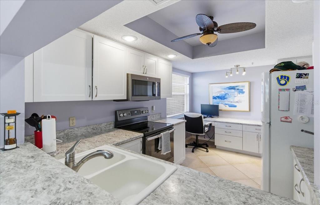 6505 Stone River Road, Unit 103 Bradenton, FL 34203 - Photo 10 of 55