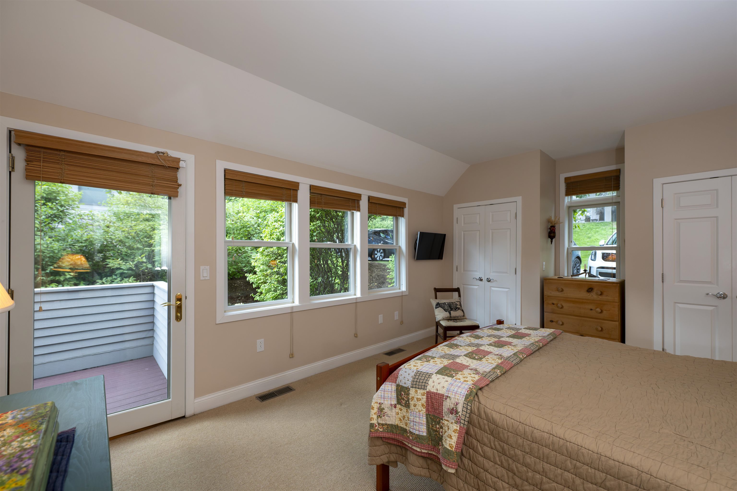 101 Catamount Road, Unit 7A Hartford, VT 05059 - Photo 18 of 34 Gallery Image 18