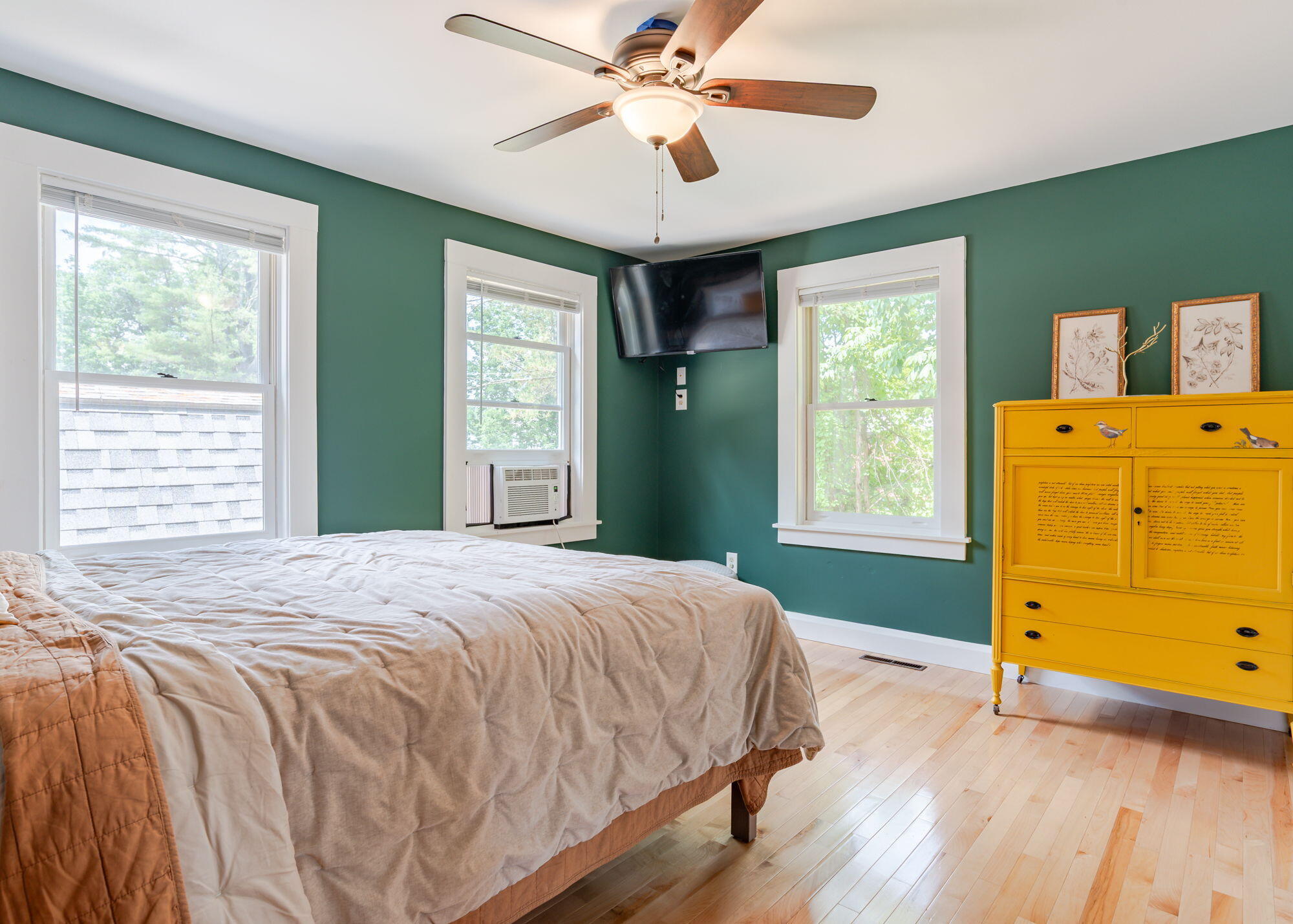 32 Wescott Street Limerick, ME 04048 - Photo 20 of 47 32WescottSt-Limerick-17