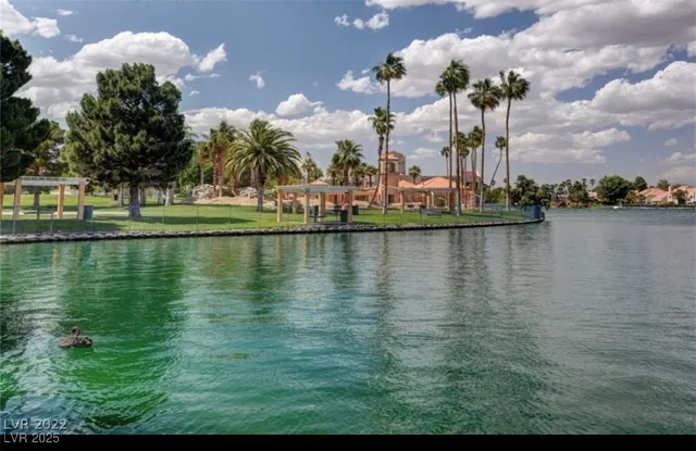 $1,350 | 3151 North Soaring Gulls Drive, Unit 2211, Las Vegas, NV 89128