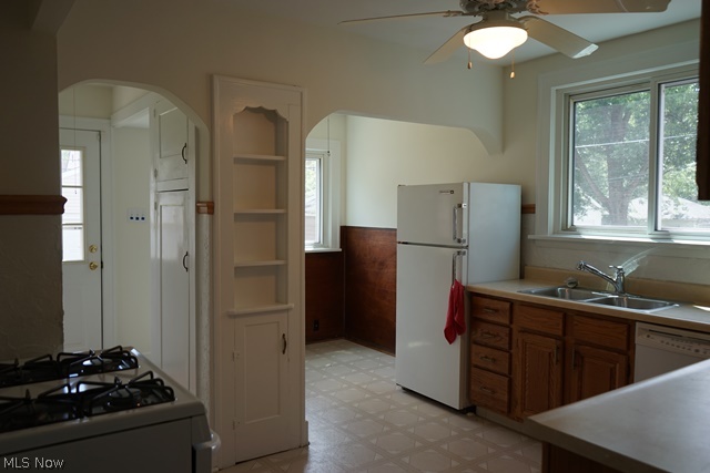 3590 Cedarbrook Road Cleveland, OH 44118 - Photo 5 of 13