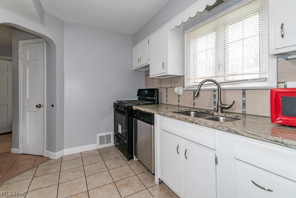 24675 Chardon Road Cleveland, OH 44143 - Photo 2 of 11 Gallery Image 2