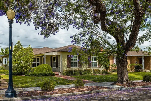 $1,149,000 | 3915 Lime Avenue, Long Beach, CA 90807