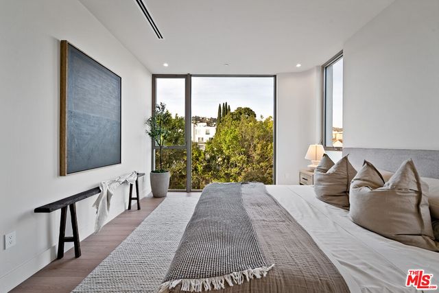 $15,950 | 755 North Alfred Street, Unit C, Los Angeles, CA 90069