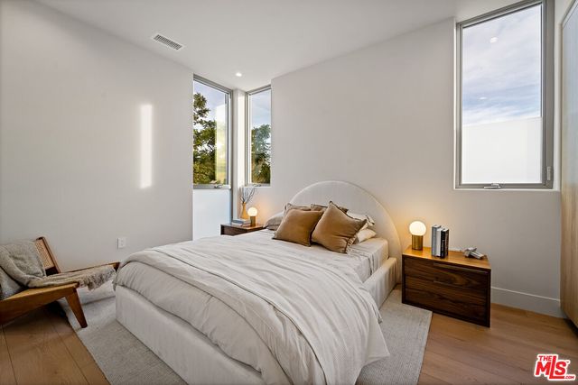 $15,950 | 755 North Alfred Street, Unit C, Los Angeles, CA 90069