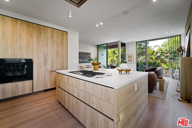 $15,950 | 755 North Alfred Street, Unit C, Los Angeles, CA 90069