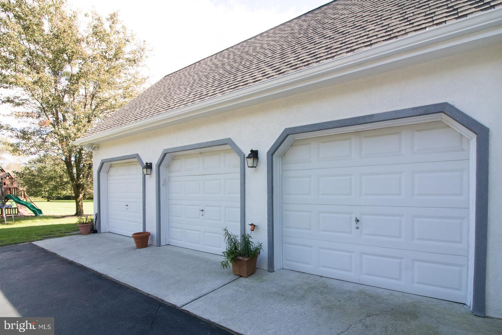 739 Hartford Road Moorestown, NJ 08057 - Photo 33 of 35