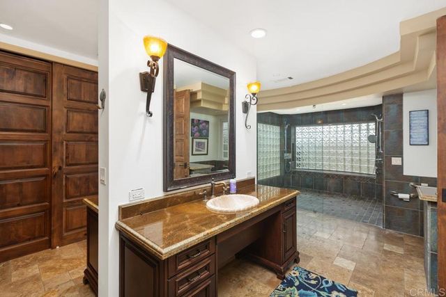 $2,465,000 | 7144 Almaden Lane, Carlsbad, CA 92009