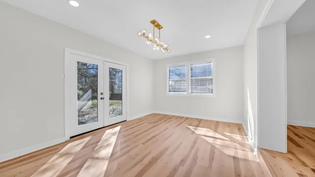 $215,000 | 2800 Spring Hill Drive, Memphis, TN 38127