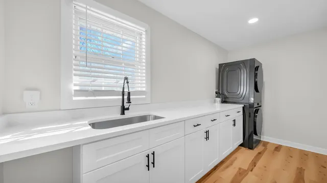 $215,000 | 2800 Spring Hill Drive, Memphis, TN 38127