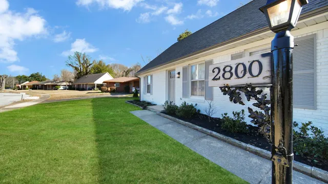 $215,000 | 2800 Spring Hill Drive, Memphis, TN 38127