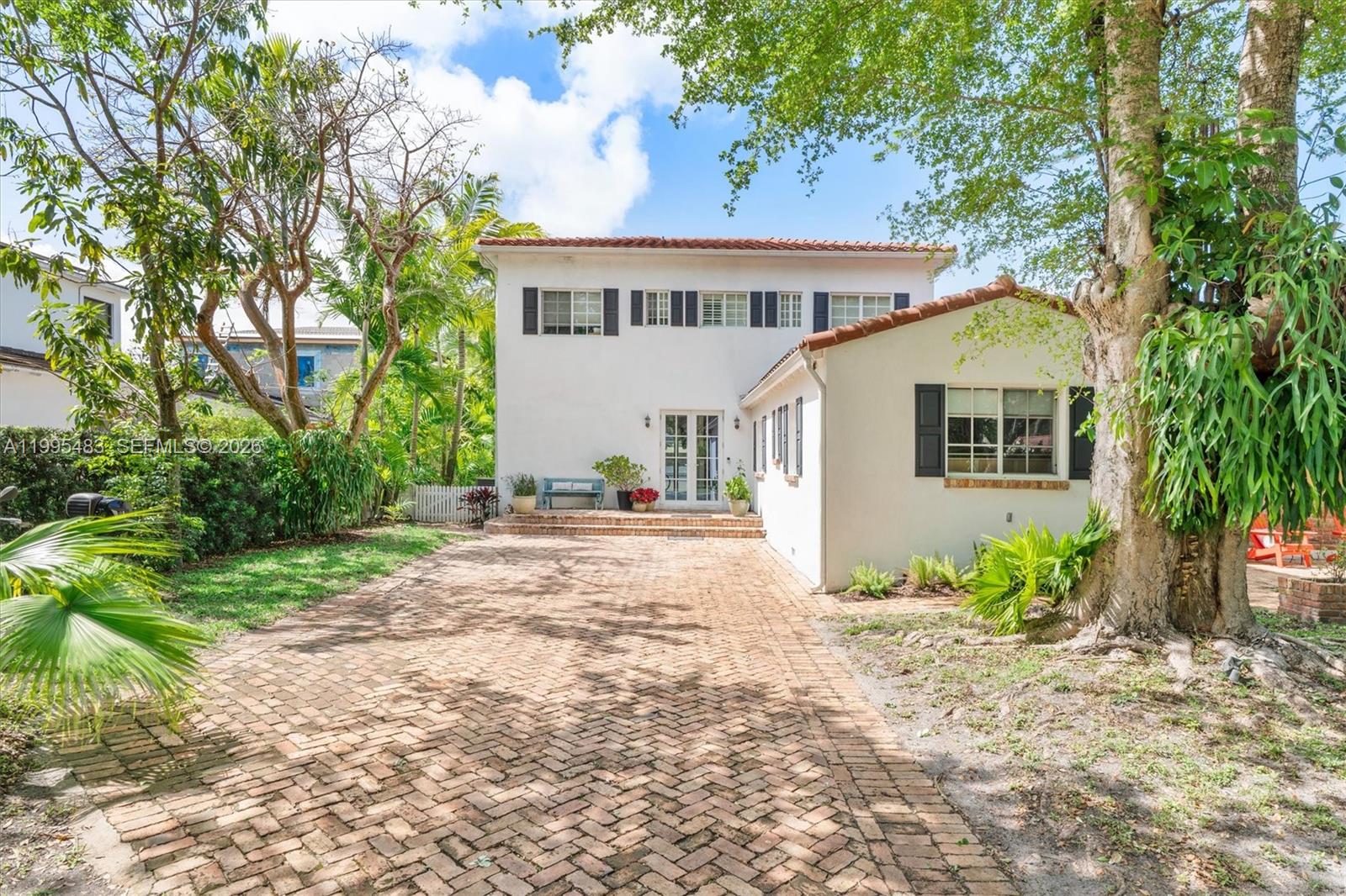 9636 Northeast 5th Avenue Road Miami Shores, FL 33138 - Photo 14 of 86