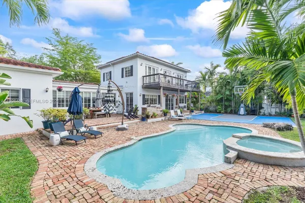 $16,000 | 9636 Northeast 5th Avenue Road, Miami Shores, FL 33138