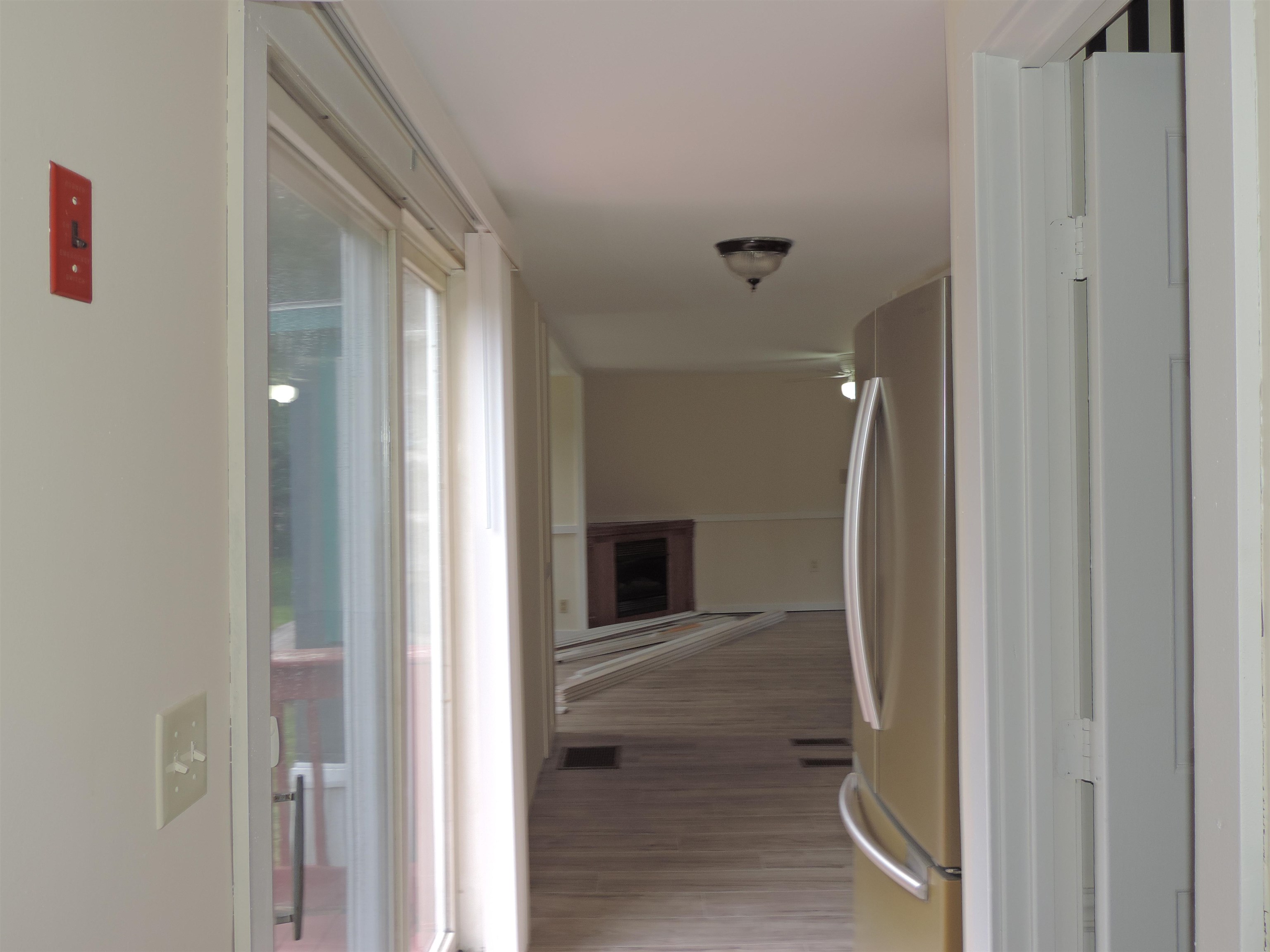 10 Allen Street Sandown, NH 03873 - Photo 11 of 28