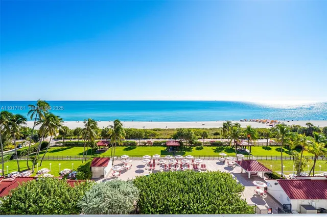 a view of an ocean view