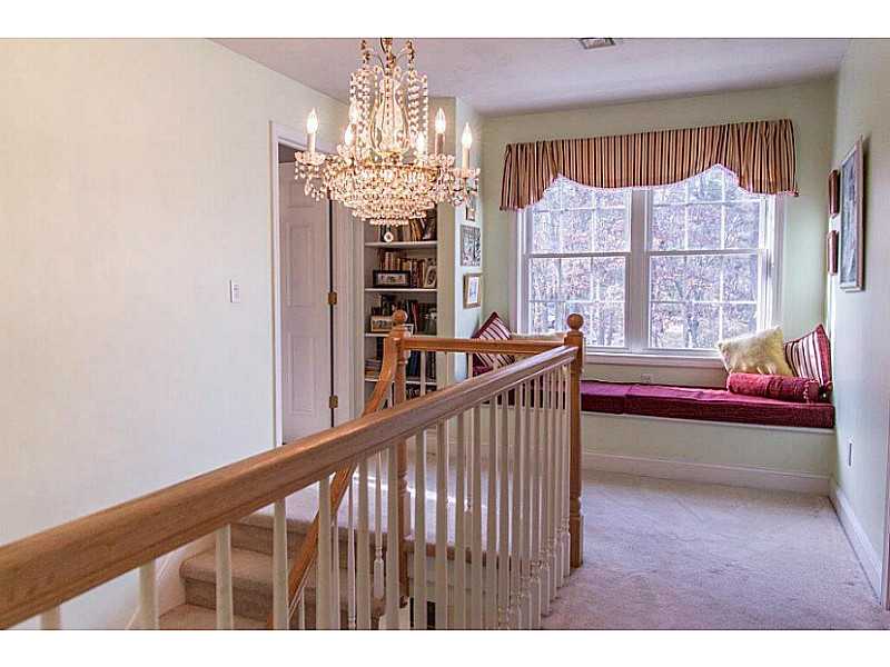 10 Tillinghast Road East Greenwich, RI 02818 - Photo 14 of 22 Other. Window Seat