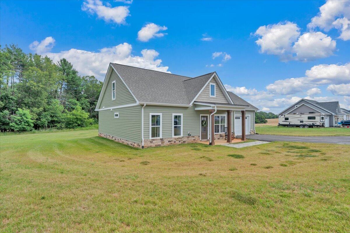 1581 Burnt Chimney Road Wirtz, VA 24184 - Photo 41 of 44 41-MIB03114