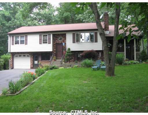 62 Lake Winnemaug Road Watertown, CT 06795 - Photo 1 of 1