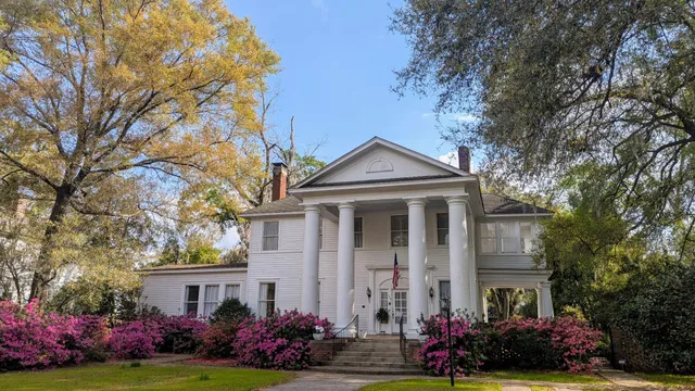 $899,000 | 458 Hampton Street, Walterboro, SC 29488
