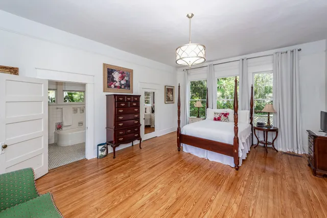 $899,000 | 458 Hampton Street, Walterboro, SC 29488