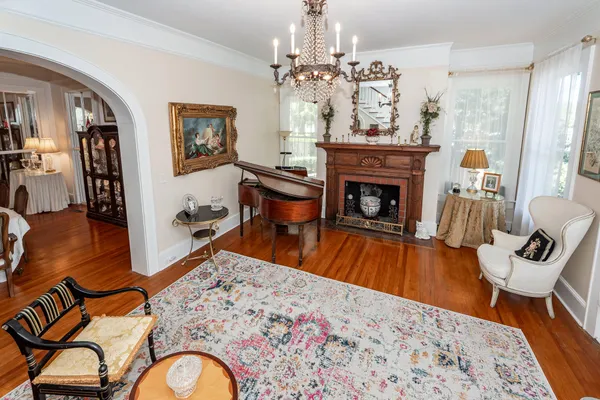 $899,000 | 458 Hampton Street, Walterboro, SC 29488