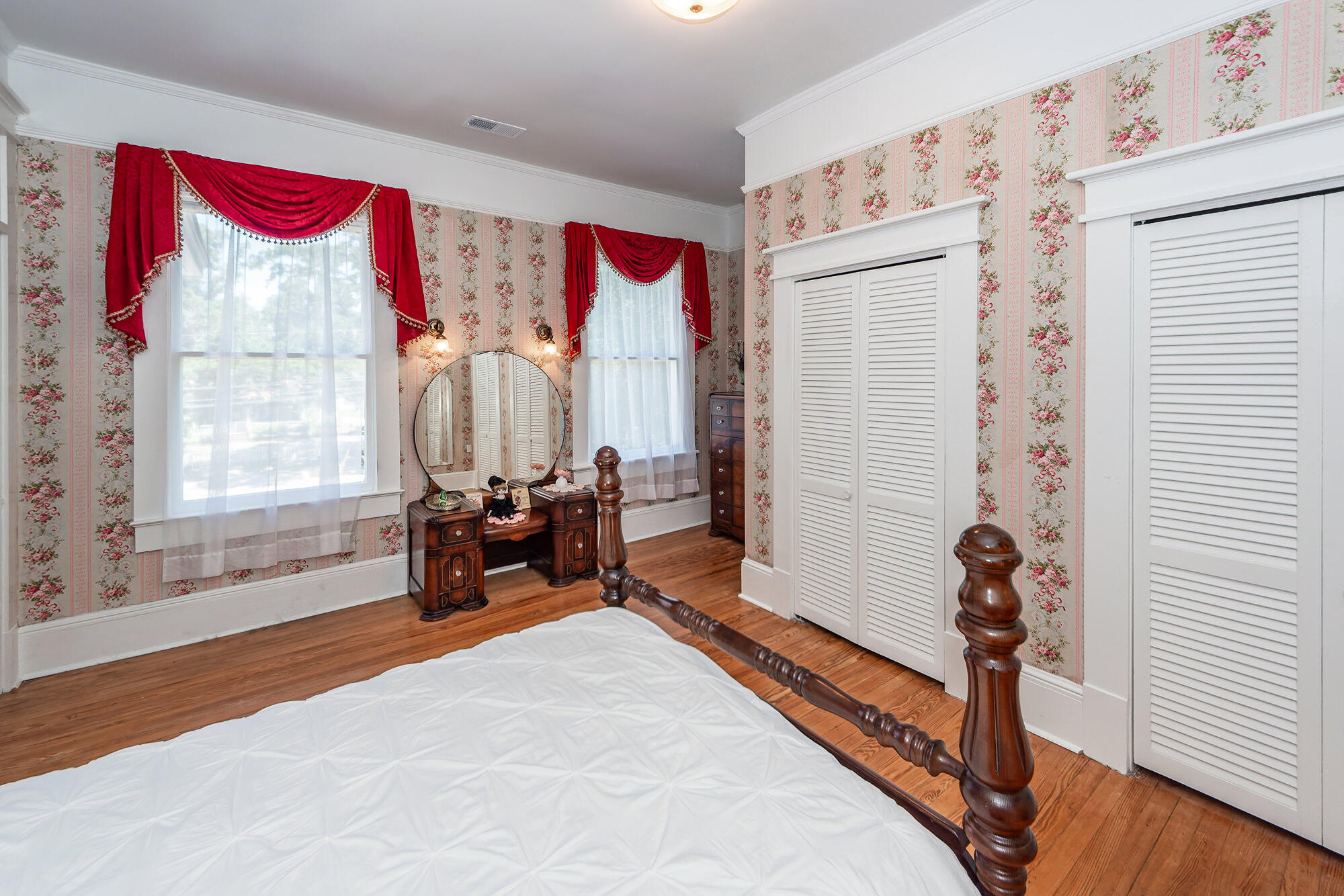 458 Hampton Street Walterboro, SC 29488 - Photo 47 of 90 82