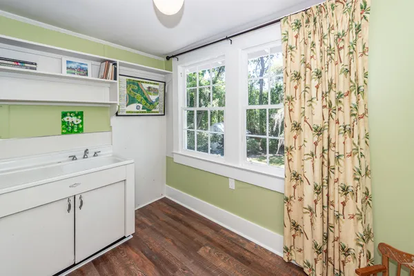 $899,000 | 458 Hampton Street, Walterboro, SC 29488