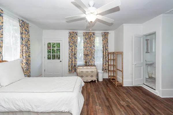 $899,000 | 458 Hampton Street, Walterboro, SC 29488