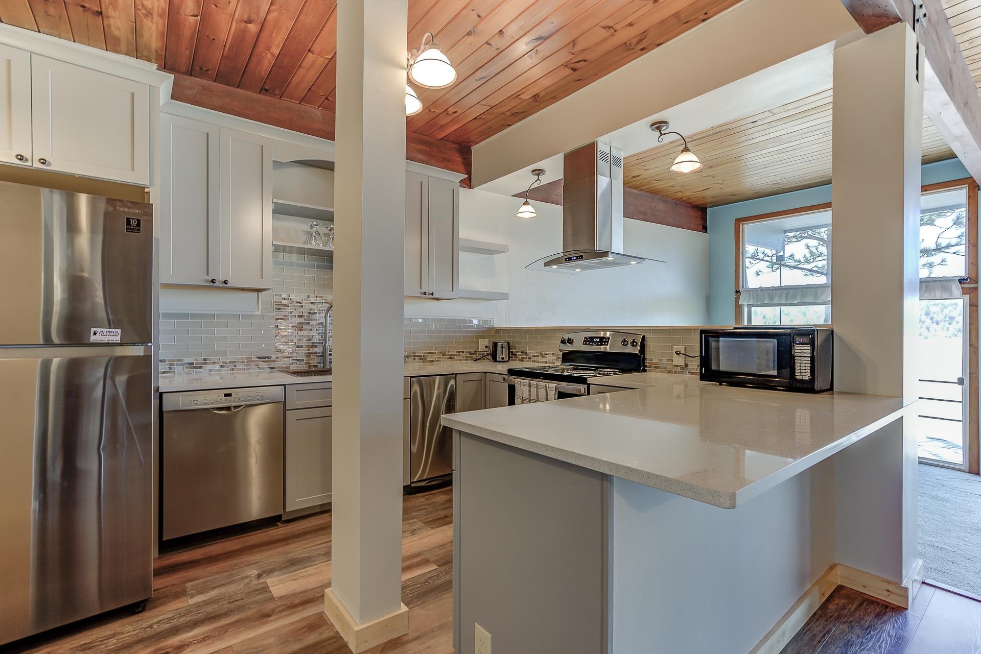 5134 Spear Point Road Weed, CA 96094 - Photo 3 of 25 Gallery Image 3