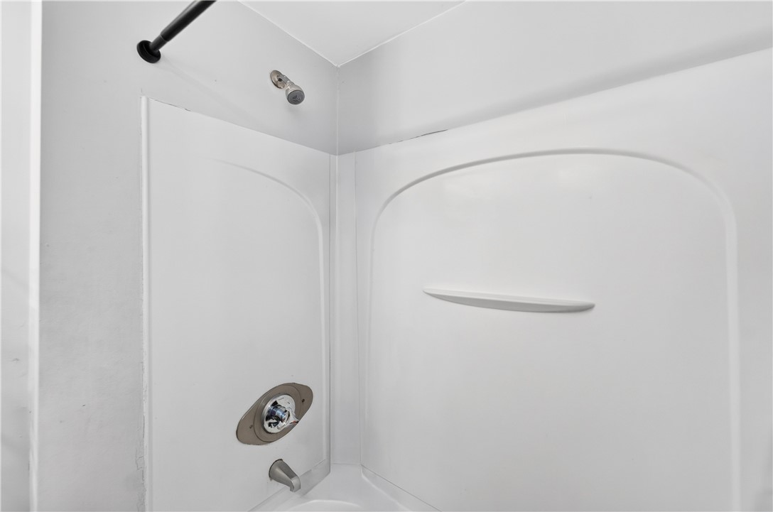 37 Ross Street Woonsocket, RI 02895 - Photo 20 of 45 Gallery Image 20