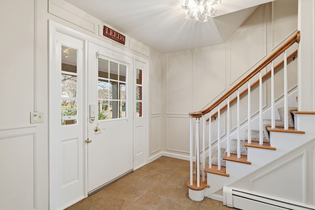 107 Front Street Leeds, MA 01053 - Photo 3 of 41 Gallery Image 3
