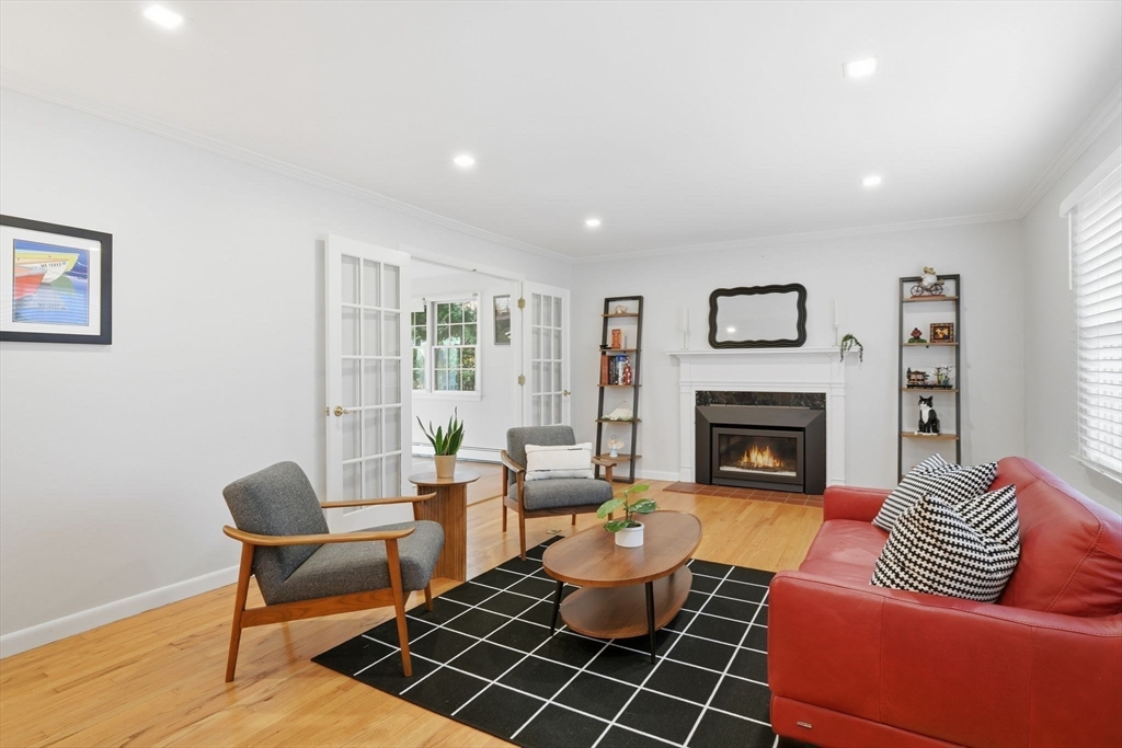 107 Front Street Leeds, MA 01053 - Photo 5 of 41 Gallery Image 5