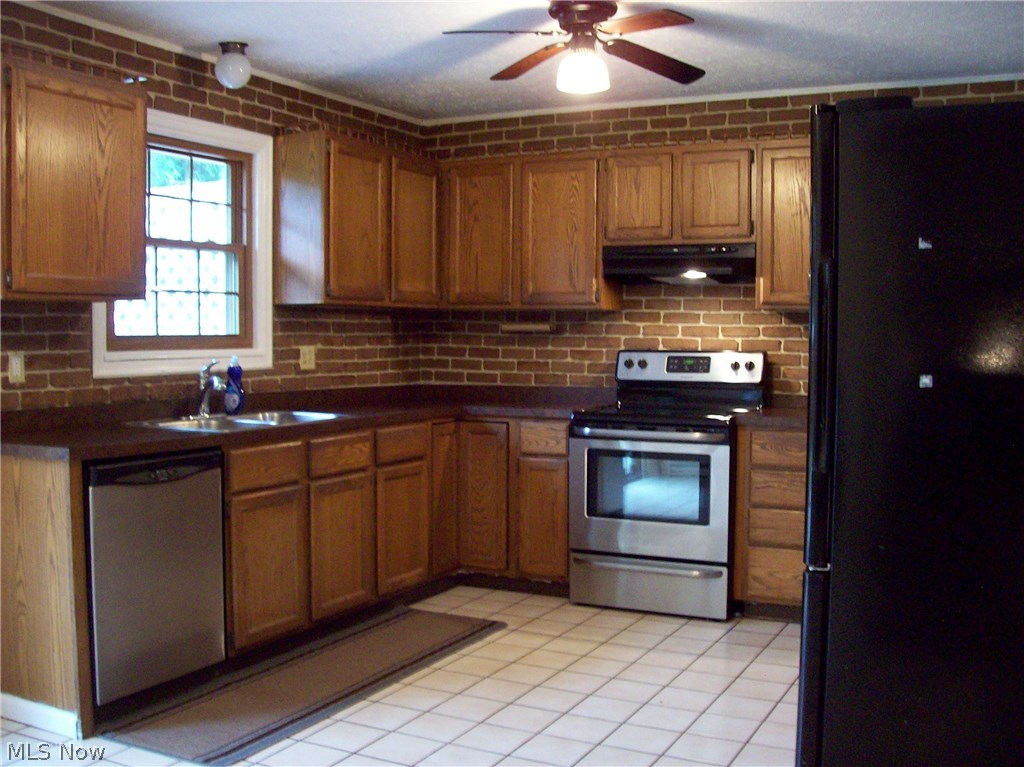 32694 Mills Road Avon, OH 44011 - Photo 7 of 26 Gallery Image 7