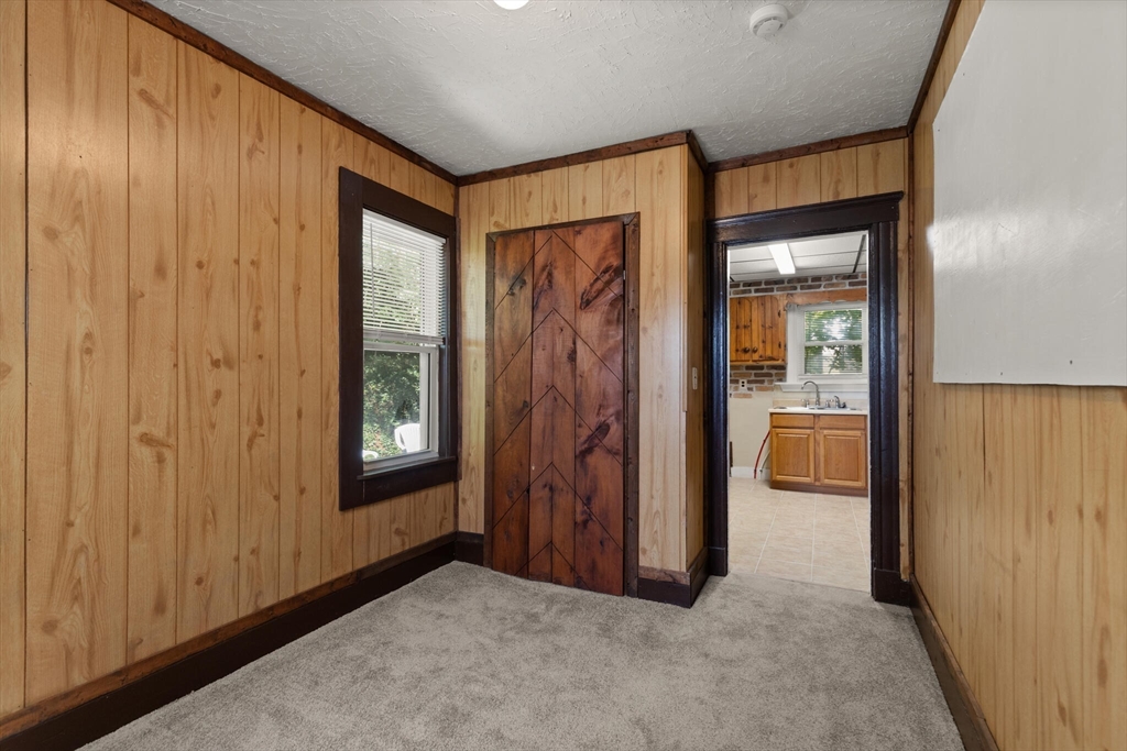 16 Moon Road Lynn, MA 01904 - Photo 15 of 23 Gallery Image 15