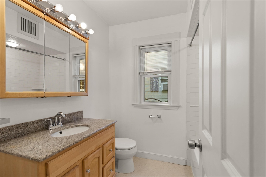 16 Moon Road Lynn, MA 01904 - Photo 18 of 23 Gallery Image 18